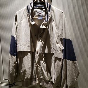 Cutter & Buck tan and baby trim jacket